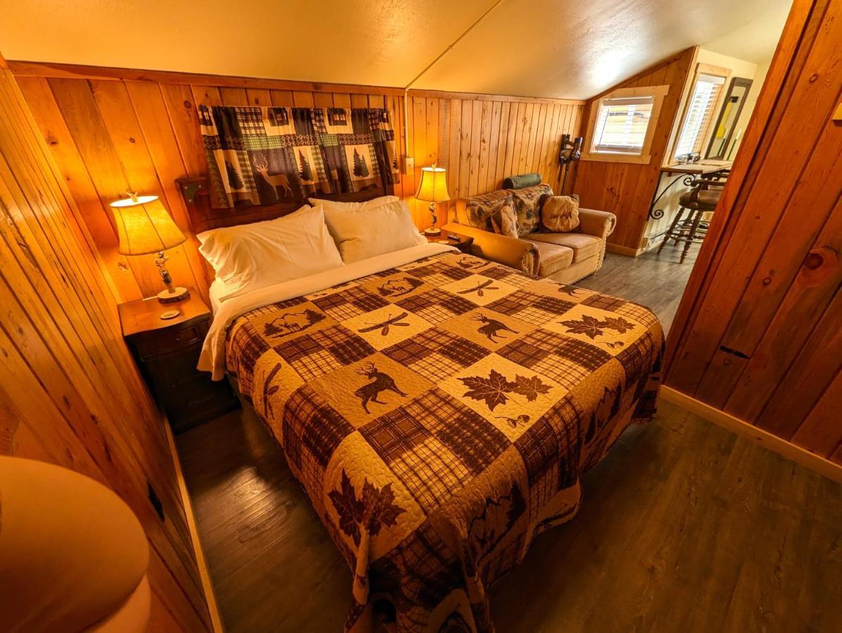 גרדינר Yellowstone'S Treasure Cabins מראה חיצוני תמונה