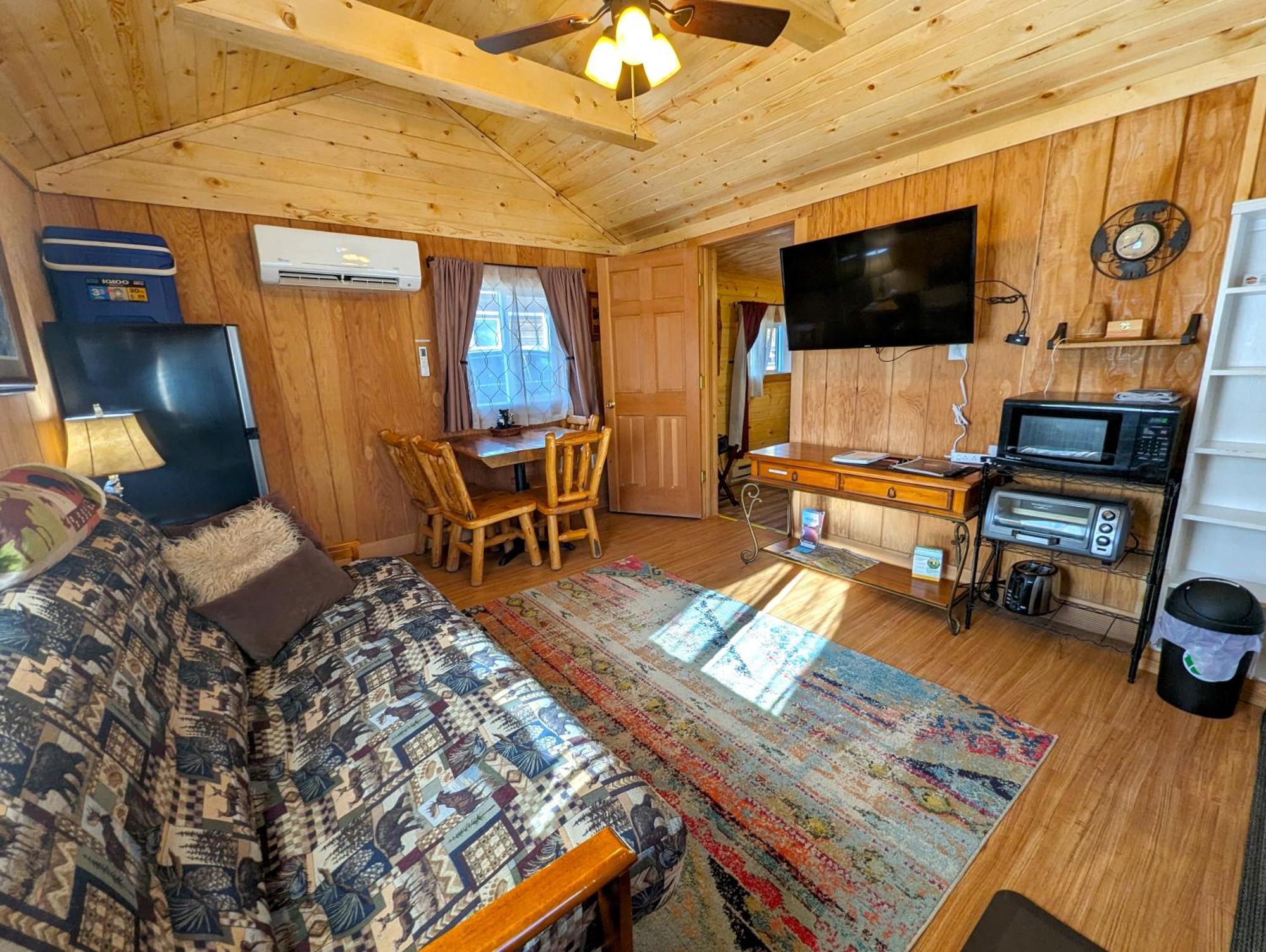 גרדינר Yellowstone'S Treasure Cabins מראה חיצוני תמונה
