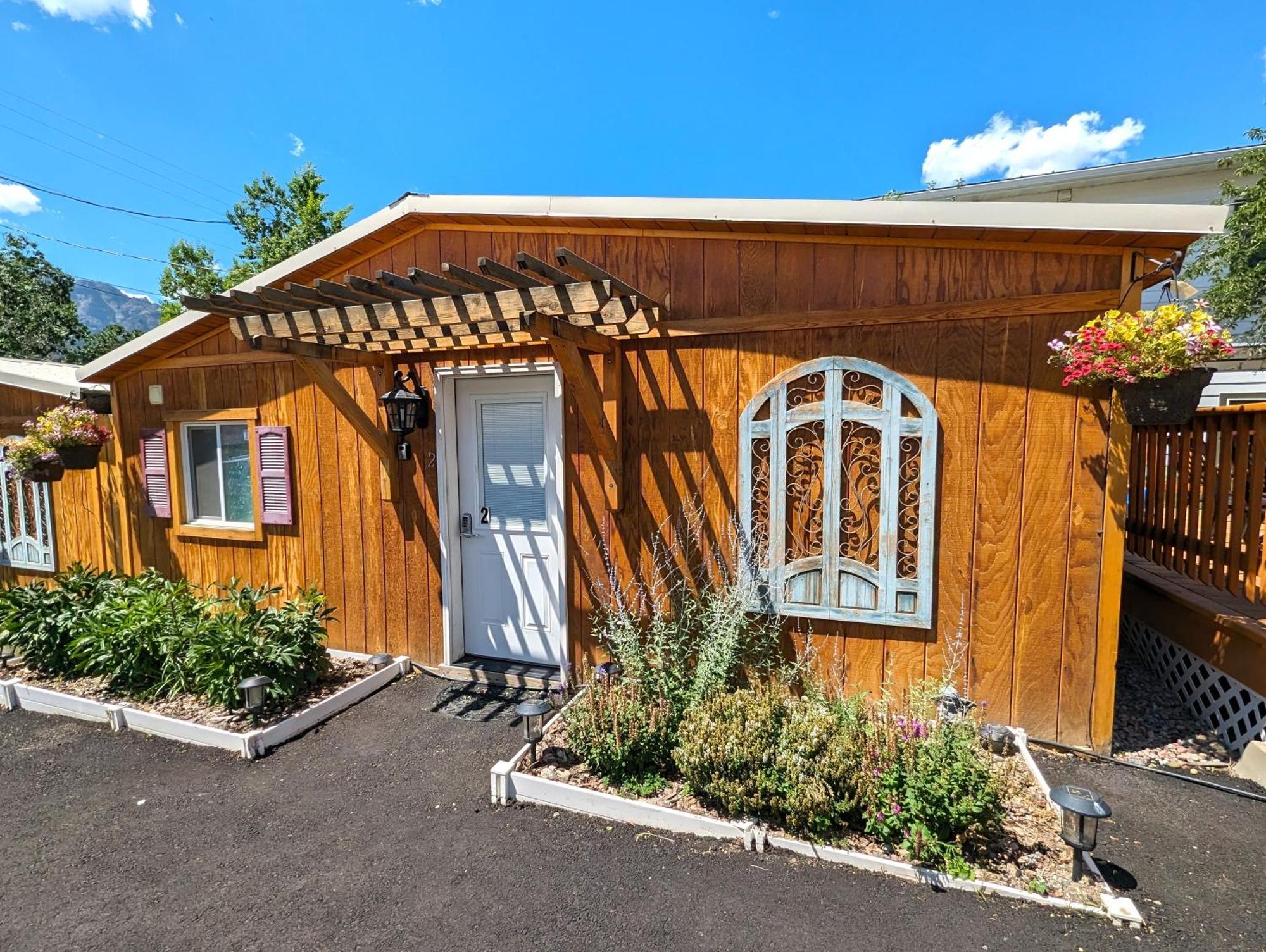 גרדינר Yellowstone'S Treasure Cabins מראה חיצוני תמונה