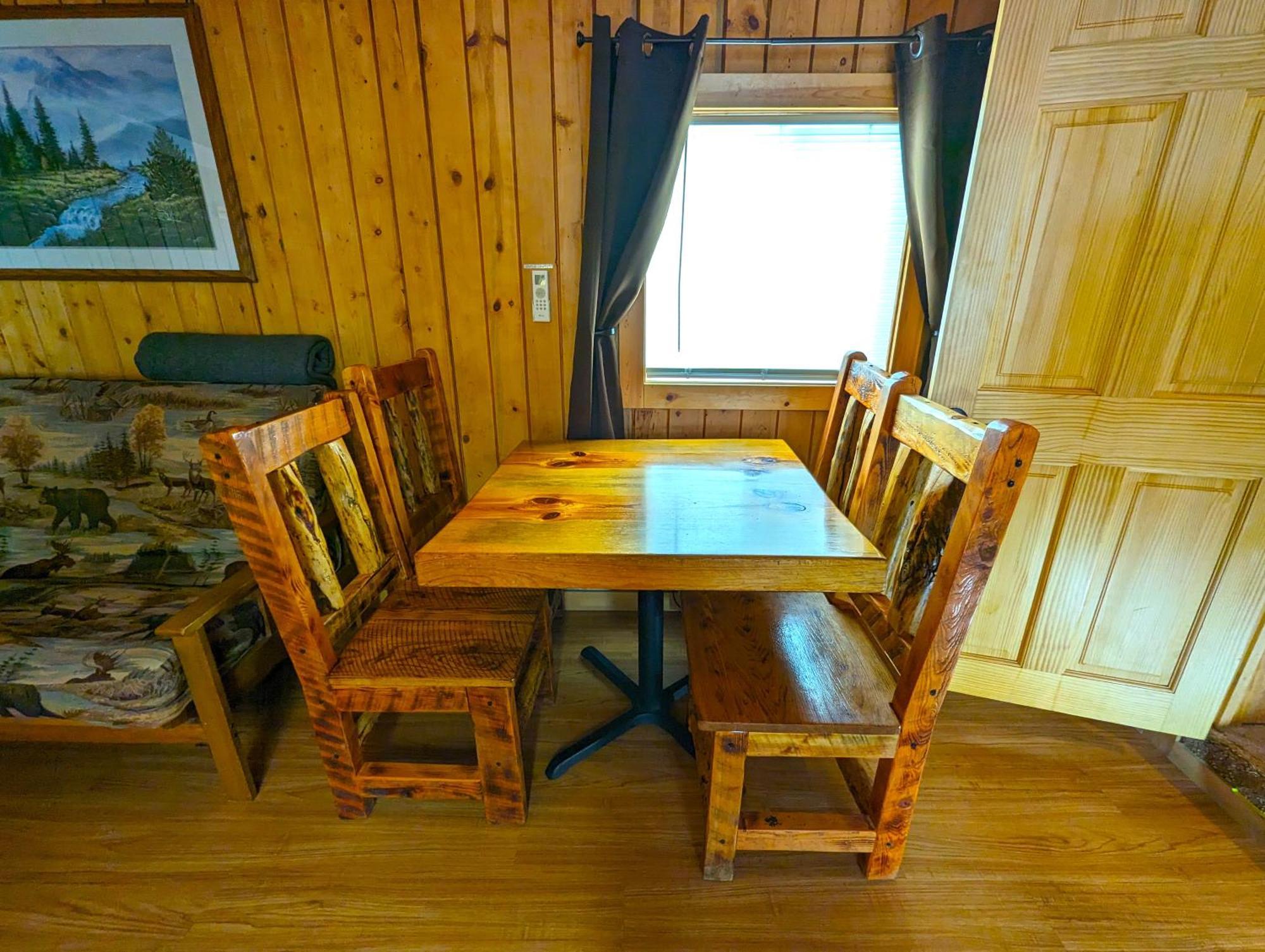 גרדינר Yellowstone'S Treasure Cabins מראה חיצוני תמונה