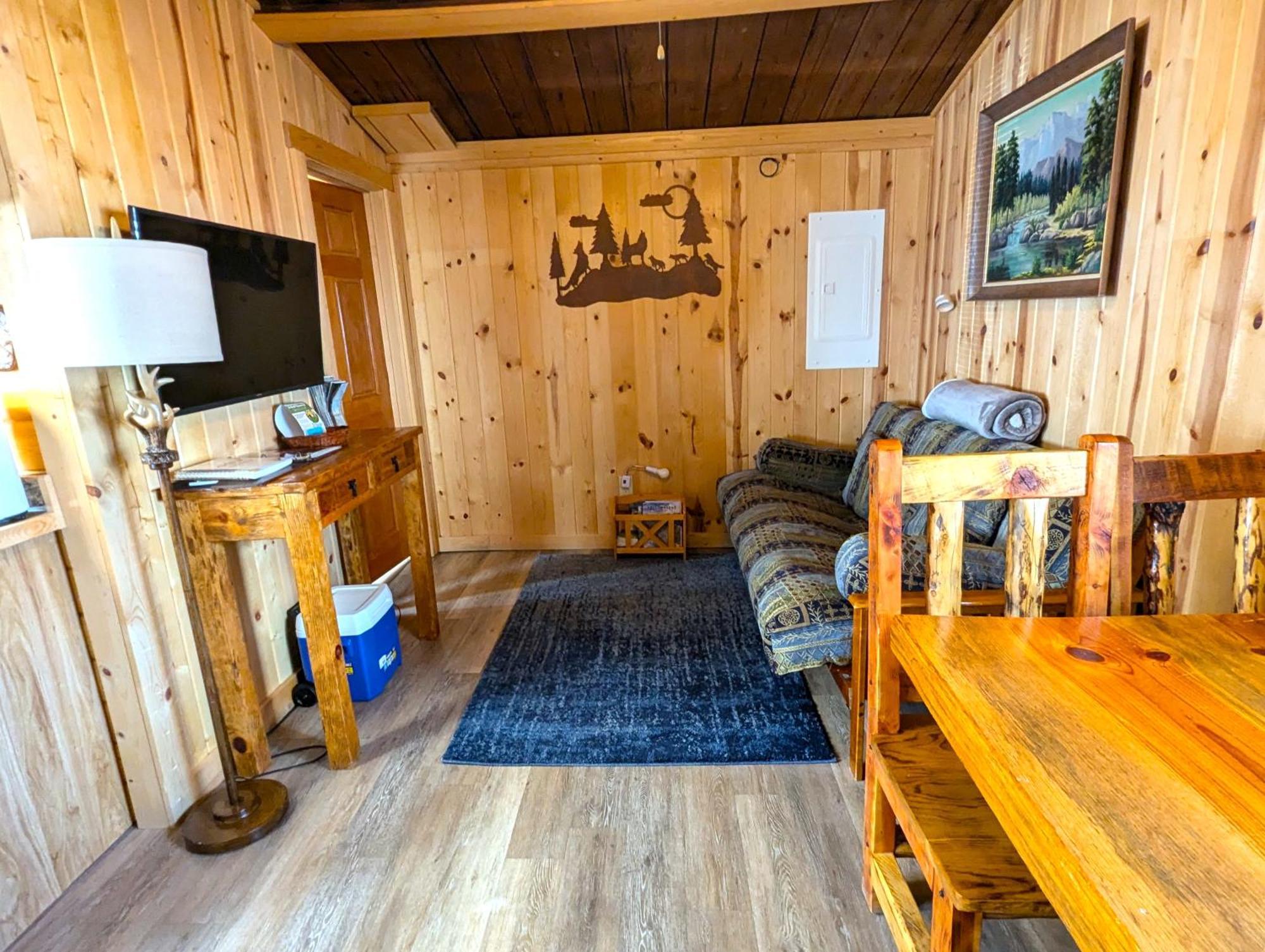 גרדינר Yellowstone'S Treasure Cabins מראה חיצוני תמונה