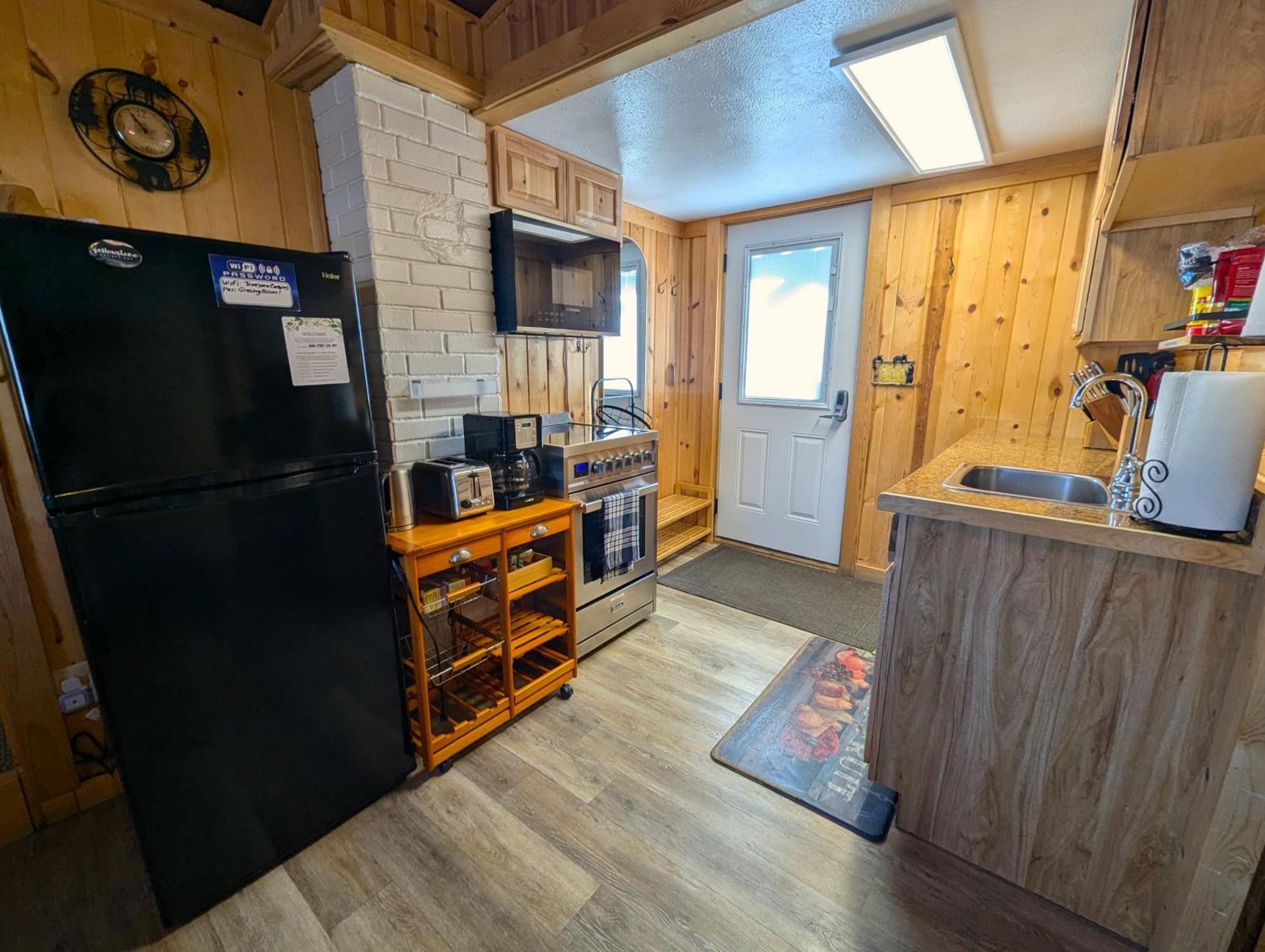 גרדינר Yellowstone'S Treasure Cabins מראה חיצוני תמונה